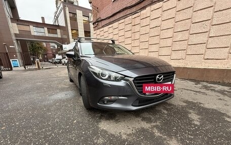 Mazda 3, 2018 год, 1 650 000 рублей, 2 фотография