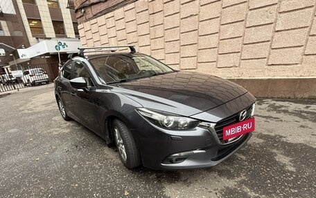 Mazda 3, 2018 год, 1 650 000 рублей, 18 фотография