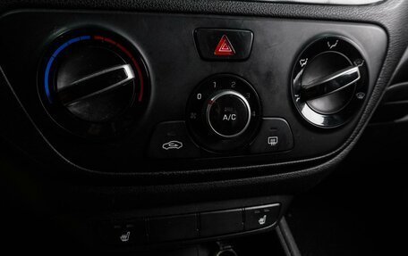 Hyundai Solaris II рестайлинг, 2017 год, 1 059 000 рублей, 14 фотография