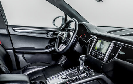 Porsche Macan I рестайлинг, 2015 год, 2 299 000 рублей, 17 фотография