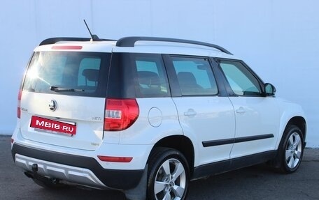 Skoda Yeti I рестайлинг, 2017 год, 1 401 000 рублей, 7 фотография