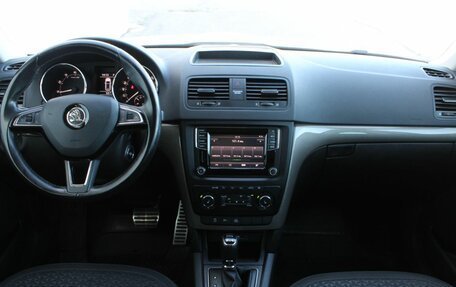 Skoda Yeti I рестайлинг, 2017 год, 1 401 000 рублей, 20 фотография