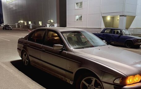 BMW 5 серия, 2000 год, 460 000 рублей, 3 фотография