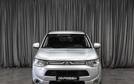 Mitsubishi Outlander III рестайлинг 3, 2012 год, 1 339 000 рублей, 3 фотография
