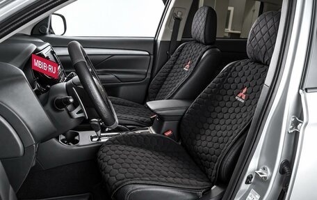 Mitsubishi Outlander III рестайлинг 3, 2012 год, 1 339 000 рублей, 10 фотография