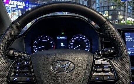 Hyundai Solaris II рестайлинг, 2021 год, 1 400 000 рублей, 11 фотография