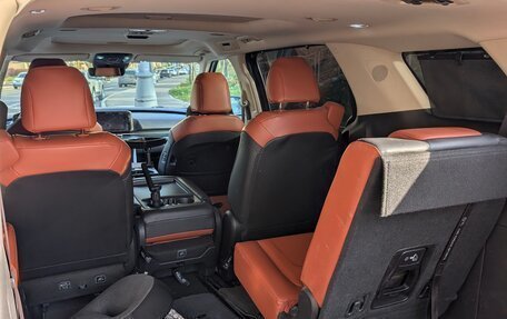 KIA Carnival, 2022 год, 3 500 000 рублей, 4 фотография