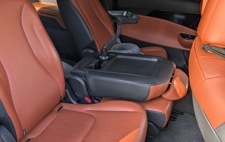 KIA Carnival, 2022 год, 3 500 000 рублей, 9 фотография