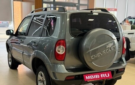 Chevrolet Niva I рестайлинг, 2014 год, 570 000 рублей, 3 фотография