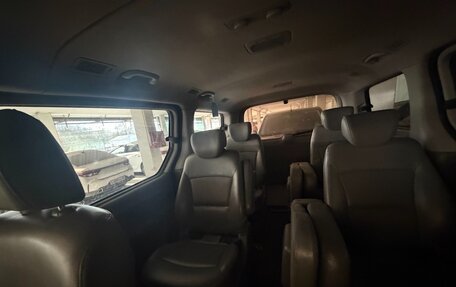 Hyundai Grand Starex Grand Starex I рестайлинг 2, 2016 год, 2 100 000 рублей, 9 фотография