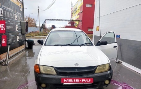 Nissan AD II, 2001 год, 135 000 рублей, 2 фотография