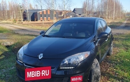 Renault Megane III рестайлинг, 2013 год, 650 000 рублей, 2 фотография