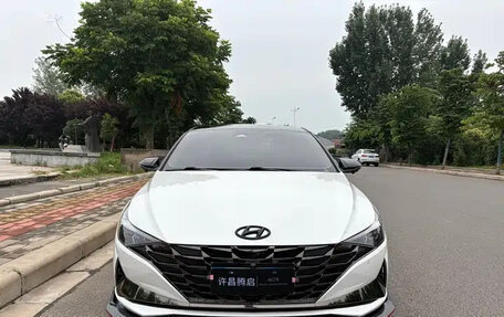 Hyundai Elantra, 2023 год, 1 415 000 рублей, 1 фотография