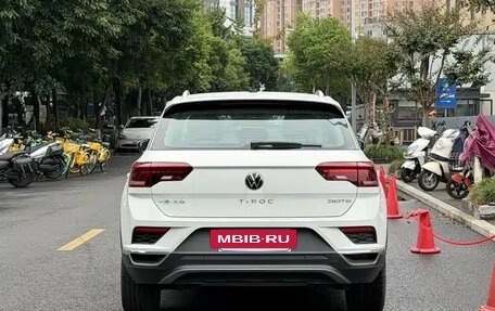 Volkswagen T-Roc I, 2022 год, 1 398 555 рублей, 5 фотография