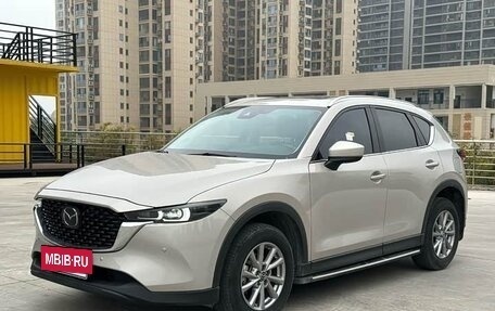 Mazda CX-5 II, 2023 год, 2 115 000 рублей, 2 фотография