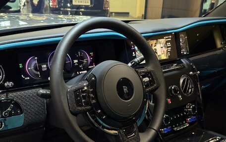 Rolls-Royce Cullinan, 2025 год, 49 000 000 рублей, 10 фотография