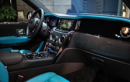 Rolls-Royce Cullinan, 2025 год, 49 000 000 рублей, 9 фотография