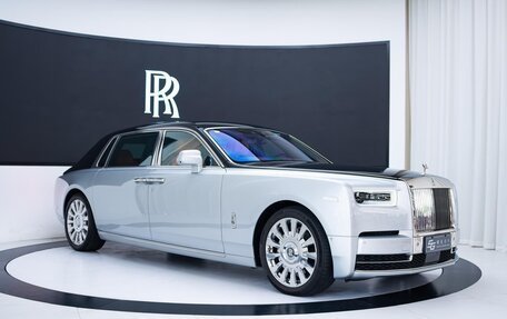Rolls-Royce Phantom VIII, 2023 год, 50 000 000 рублей, 4 фотография