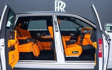 Rolls-Royce Phantom VIII, 2023 год, 50 000 000 рублей, 17 фотография