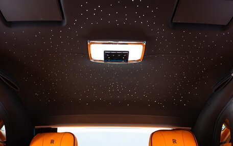 Rolls-Royce Phantom VIII, 2023 год, 50 000 000 рублей, 24 фотография