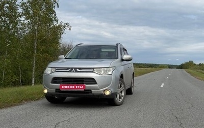 Mitsubishi Outlander III рестайлинг 3, 2013 год, 1 300 000 рублей, 1 фотография