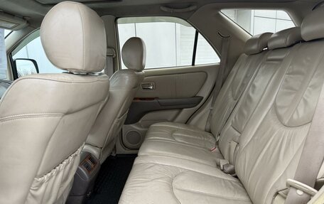 Lexus RX IV рестайлинг, 2001 год, 1 100 000 рублей, 8 фотография