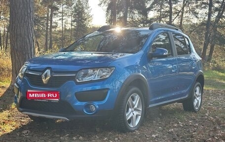 Renault Sandero II рестайлинг, 2016 год, 1 065 000 рублей, 1 фотография