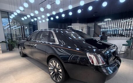 Rolls-Royce Ghost Series II рестайлинг, 2025 год, 43 500 000 рублей, 4 фотография