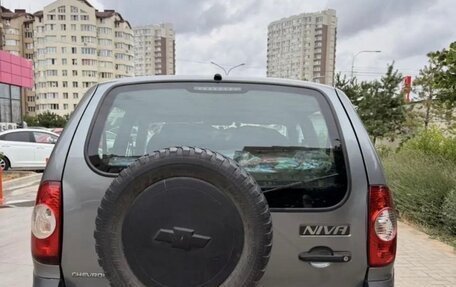 Chevrolet Niva I рестайлинг, 2016 год, 620 000 рублей, 7 фотография