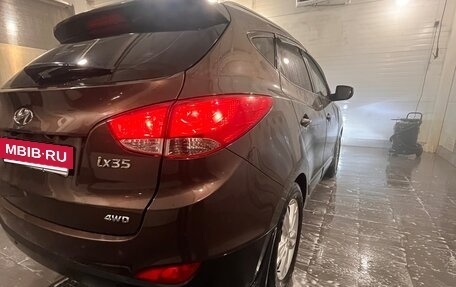 Hyundai ix35 I рестайлинг, 2010 год, 1 150 000 рублей, 8 фотография