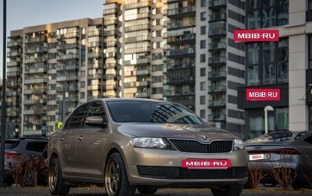 Skoda Rapid I, 2018 год, 1 300 000 рублей, 5 фотография