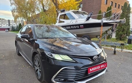 Toyota Camry, 2023 год, 3 500 000 рублей, 1 фотография
