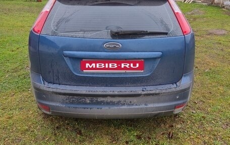 Ford Focus II рестайлинг, 2006 год, 250 000 рублей, 2 фотография
