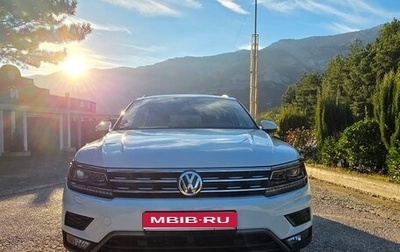 Volkswagen Tiguan II, 2018 год, 3 200 000 рублей, 1 фотография