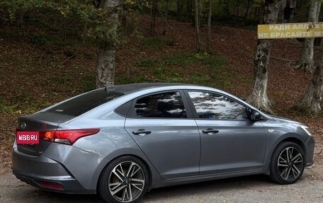 Hyundai Solaris II рестайлинг, 2020 год, 1 285 000 рублей, 5 фотография