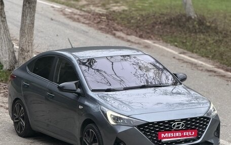 Hyundai Solaris II рестайлинг, 2020 год, 1 285 000 рублей, 3 фотография