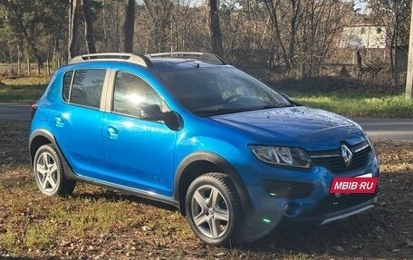 Renault Sandero II рестайлинг, 2016 год, 1 065 000 рублей, 7 фотография