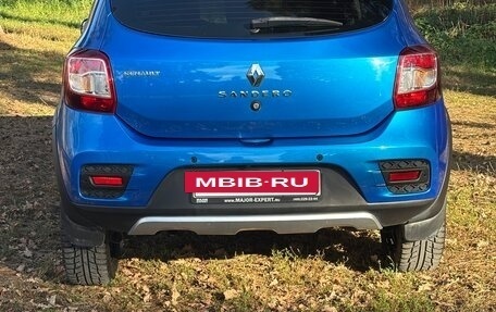 Renault Sandero II рестайлинг, 2016 год, 1 065 000 рублей, 12 фотография