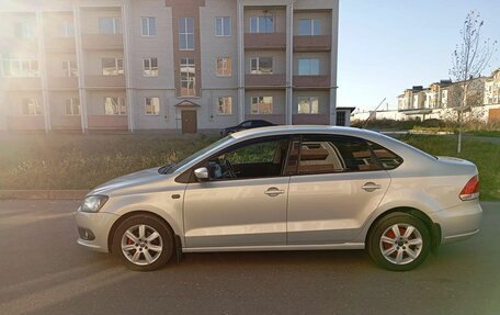 Volkswagen Polo VI (EU Market), 2012 год, 800 000 рублей, 3 фотография