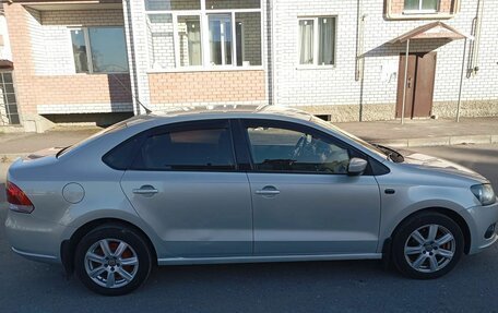 Volkswagen Polo VI (EU Market), 2012 год, 800 000 рублей, 6 фотография