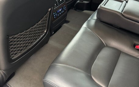 Toyota Land Cruiser 200, 2016 год, 6 000 000 рублей, 10 фотография