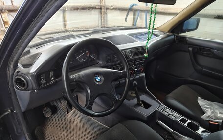 BMW 5 серия, 1989 год, 130 000 рублей, 7 фотография