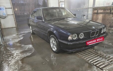 BMW 5 серия, 1989 год, 130 000 рублей, 3 фотография