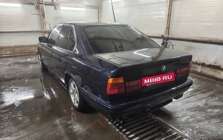 BMW 5 серия, 1989 год, 130 000 рублей, 4 фотография