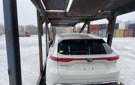 Toyota Harrier, 2020 год, 3 950 000 рублей, 3 фотография