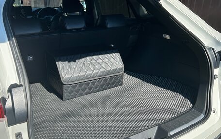 Toyota Harrier, 2020 год, 3 950 000 рублей, 14 фотография
