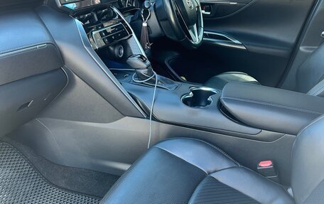 Toyota Harrier, 2020 год, 3 950 000 рублей, 12 фотография