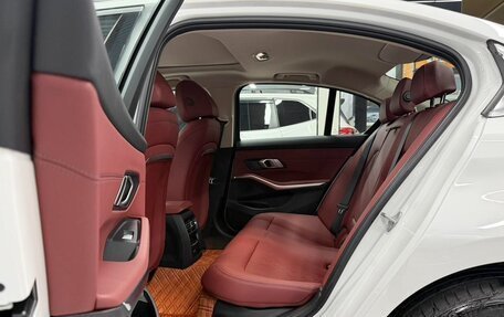 BMW 3 серия, 2023 год, 2 870 000 рублей, 11 фотография