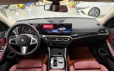 BMW 3 серия, 2023 год, 2 870 000 рублей, 10 фотография