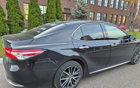 Toyota Camry, 2023 год, 3 500 000 рублей, 3 фотография